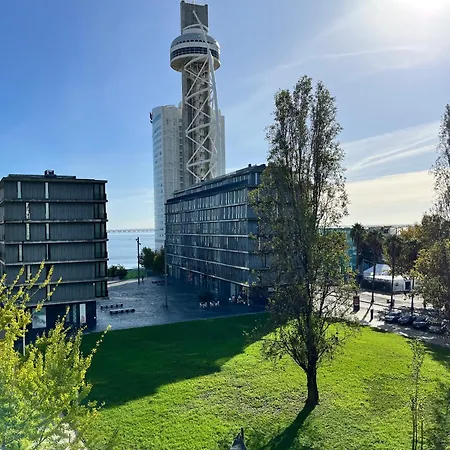 Parque Nacoes - Premium Location And River View *