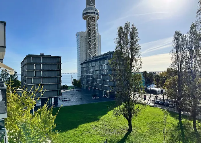 Parque Nacoes - Premium Location And River View *